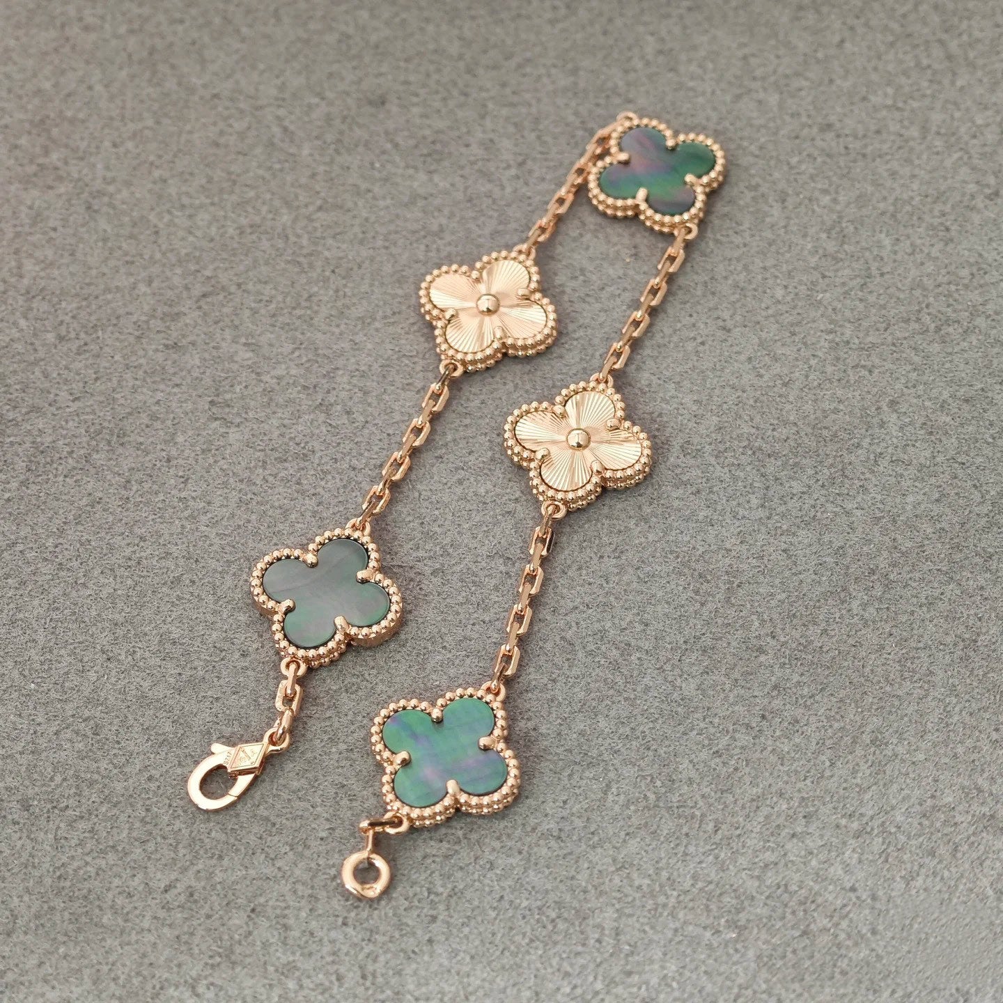 ギョシェ ブレスレット、5モチーフ